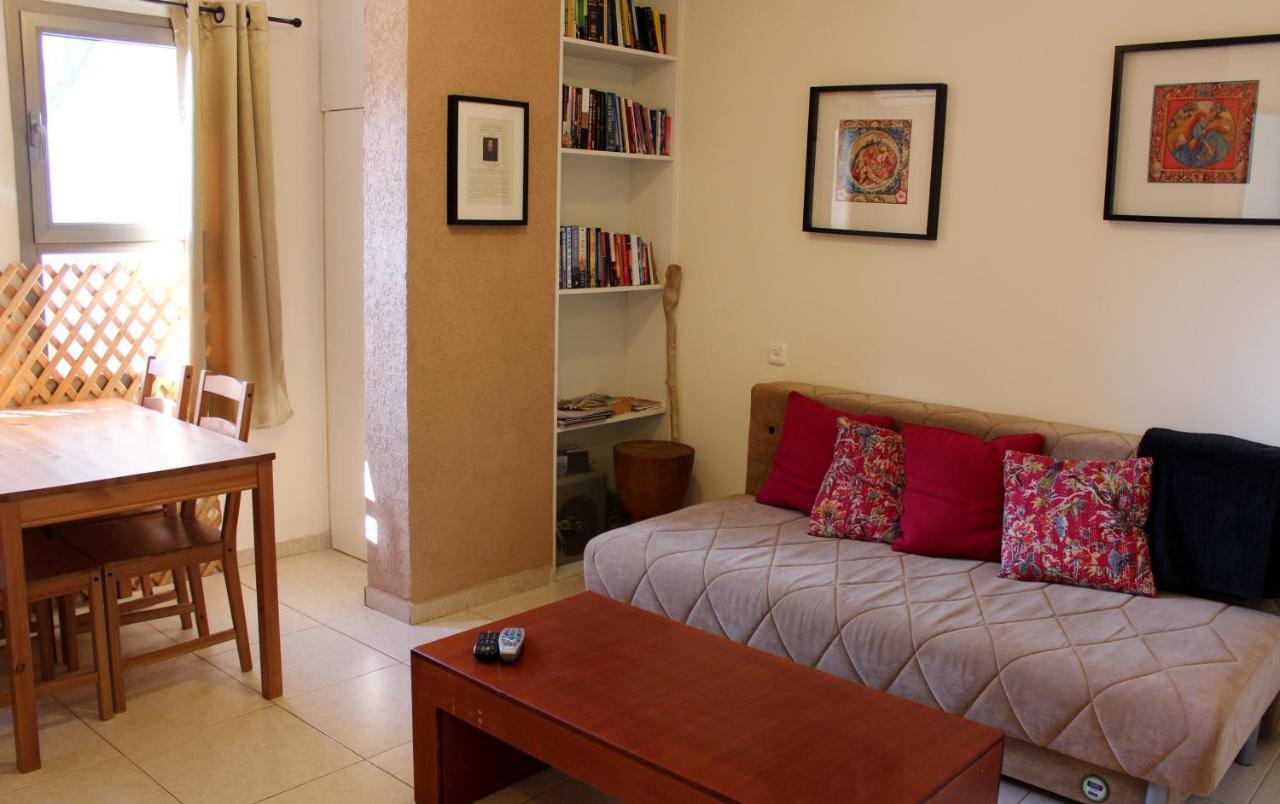 Aliyah Return Center Bed and Breakfast Degania Bet Pokój zdjęcie
